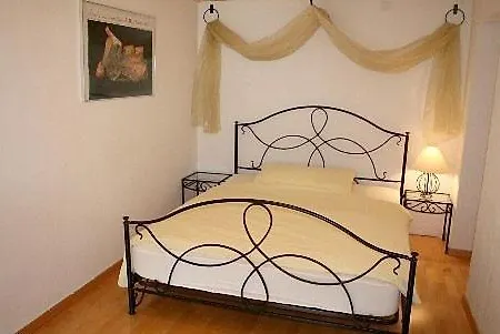 Piz Vizan Hotel